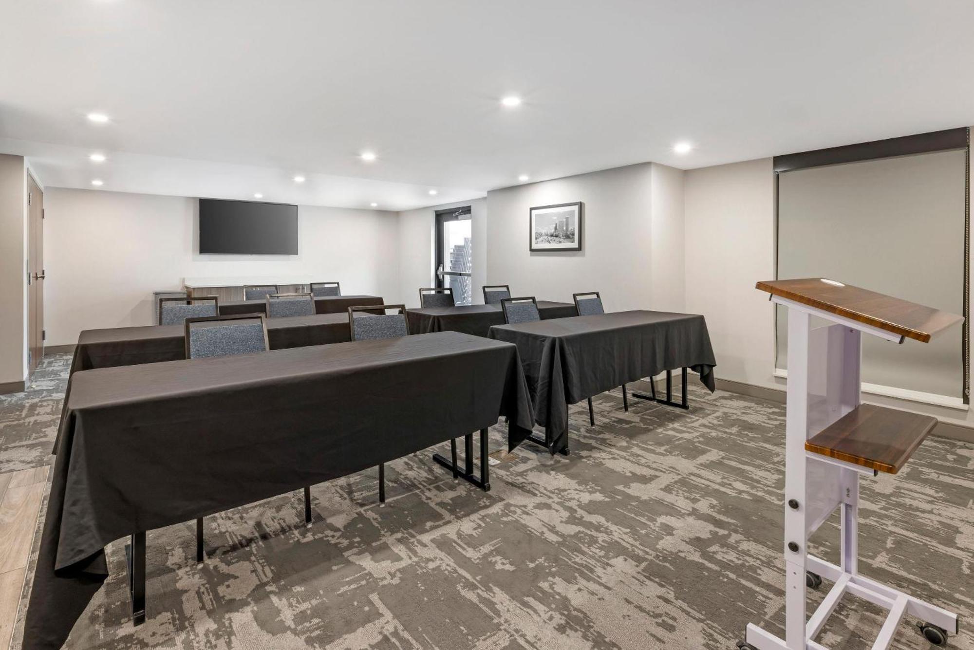 Mainstay Suites Oakbrook Terrace - Chicago Buitenkant foto